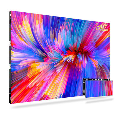 Écran à LED à haute résolution de pixels de petite taille 3840HZ à pleine couleur
