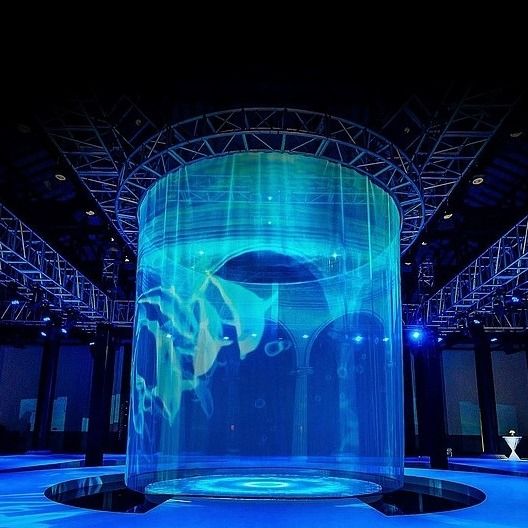 Écran de film cristallin LED ultra-mince transparent à haute luminosité énergétique pour les centres commerciaux
